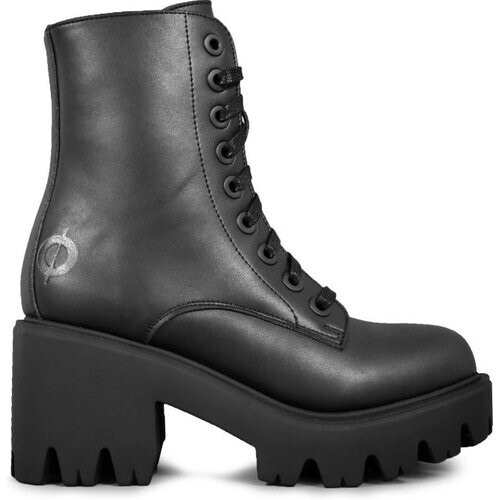 Altercore dames vegan Enkellaarzen Ella Zwart Tweedehands