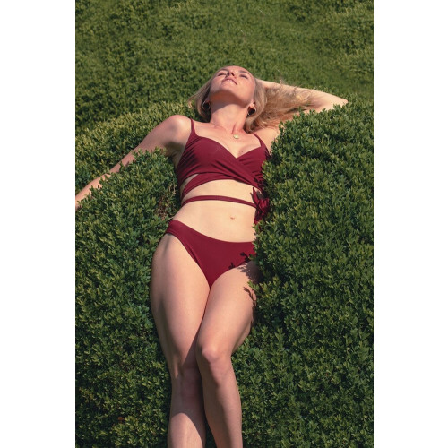 Anekdot dames vegan Lin + Skyline Slim Bikini Set Merlot Rood Tweedehands