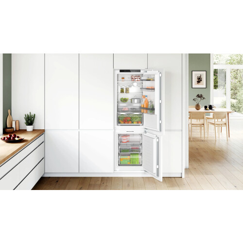 Bosch Kin86add0 - Inbouw Koel-vriescombinatie - 177.2 Cm - 260l - No Frost | Nieuw (outlet)