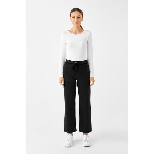 Dawn dames vegan Dew Flared Cropped Soft Denim French Pocket Zwarte Denim Tweedehands