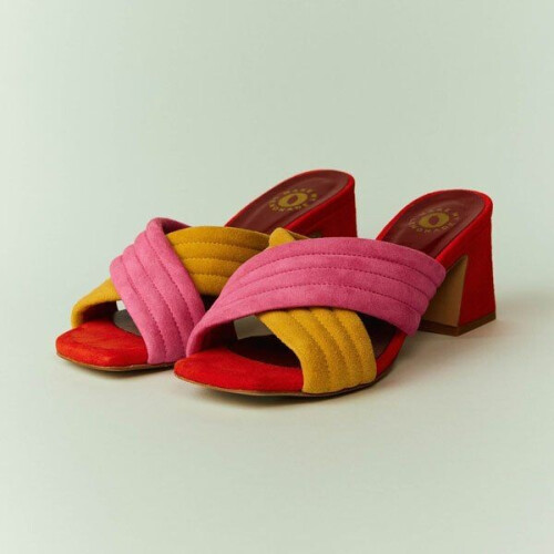 Emily regenboog sandaal - maat 38 Tweedehands