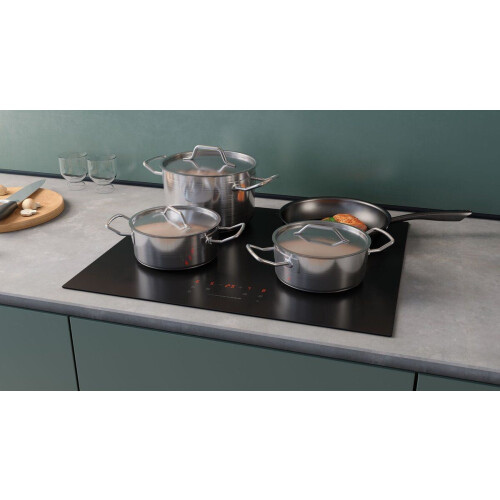 ETNA KI170ZT - Inductiekookplaat (70 cm) - 4 Kookzones - Boostfunctie - Centrale slider - Kinderslot