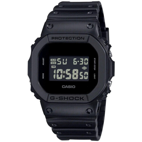 G-Shock DW-5600UBB-1ER - Heren Horloge - Digitaal - 20 ATM waterdicht Tweedehands