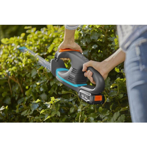 GARDENA EasyCut 40/18V - Accuheggenschaar - Ergonomisch - 40 cm bladlengte