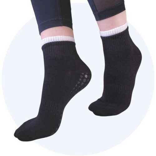 Hilvard - Pilates sokken - Antislip - Zwart en Wit - 3 Paar (3 paar)