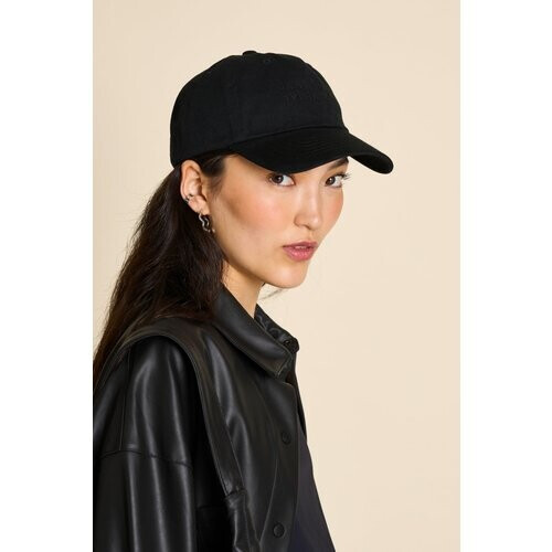 JAN 'N JUNE dames vegan Cap Zwart Tweedehands