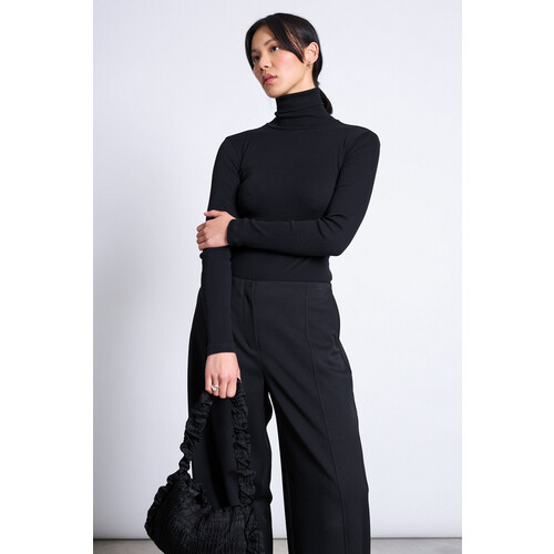 JAN N JUNE dames vegan Coltrui Top Minirib Chuva Zwart Tweedehands