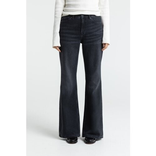 Kings of Indigo dames vegan Jeans Kukiko Flare Mid Rise Zwart Tweedehands