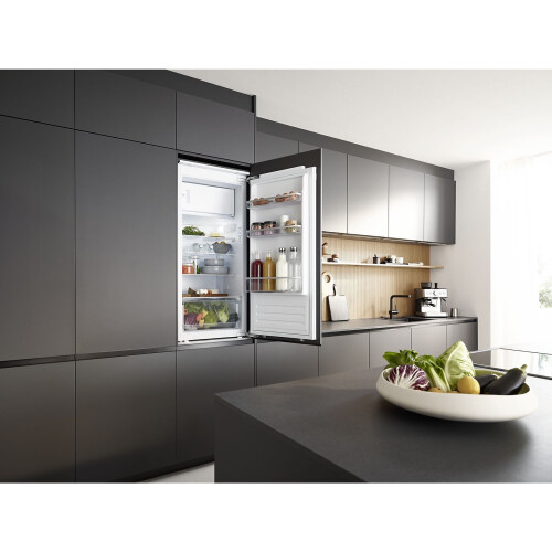 Koenic Kbk 1221 E Dod – Inbouw Koelkast – 122.1 Cm – 179l – Automatisch Ontdooien – Stil (35 Db | Nieuw (outlet)