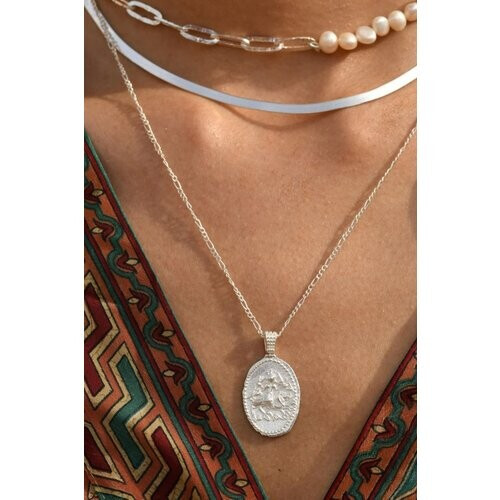 Loft and Daughter dames vegan Hanger Zilver Zij Die Moed Heeft Tweedehands