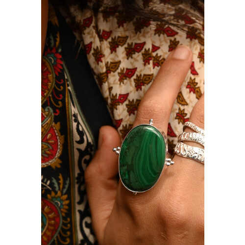 Loft and Daughter dames vegan Ring Anokhi A Malachiet Zilver Tweedehands