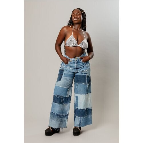 MAHLA dames vegan Jeans Upcycled Patchwork Nova Aangepaste Donkerblauwe Denimtinten Tweedehands