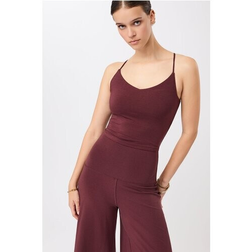MANDALA dames vegan Croptop Pilates Ruby Rood Tweedehands
