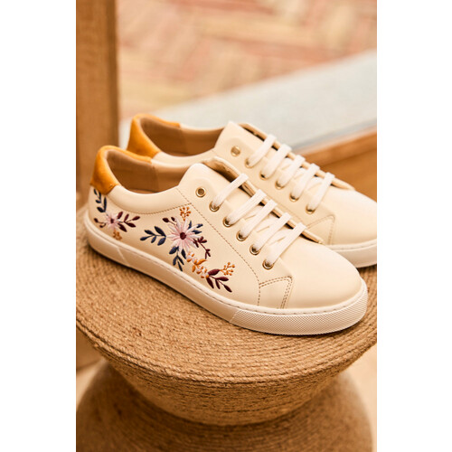 Minuit Sur Terre dames vegan Sneakers Virevolte Dame De Minuit CrÃ¨me Tweedehands
