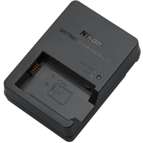 Nikon MH-32 - Lader voor Lithium-Ion batterij - Zwart Tweedehands