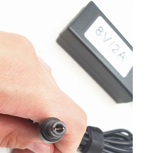 Refurbished 16W adapter charger for 8V 2A 5.5x 2.5mm Tweedehands