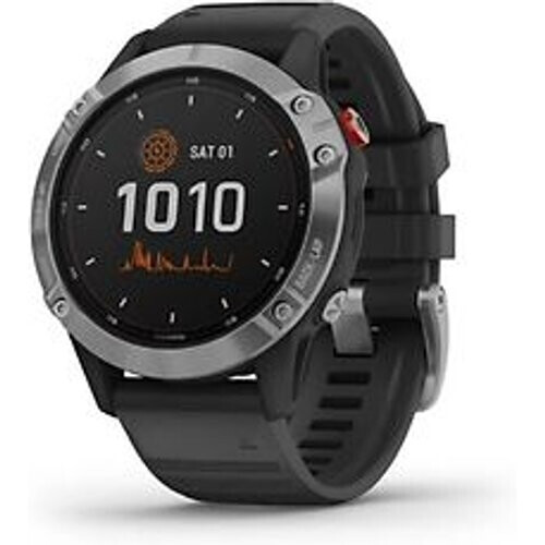 Refurbished Garmin Fenix 6 Solar 47 mm zilver met een zwarte siliconen polsband Tweedehands