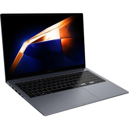 Refurbished Samsung Galaxy Book 4 NP754XGK 15" Core i5 1.3 GHz - SSD 256 GB - 8GB QWERTY - Engels Tweedehands