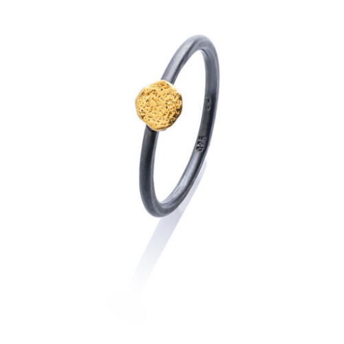 Ring met een ornament van riviergoud Tweedehands