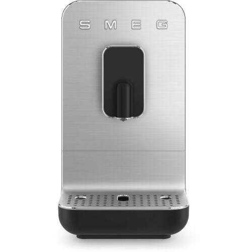 Smeg BCC11 - Volautomatische koffiemachine - 7 koffiefuncties 19 bar - Mat zwart