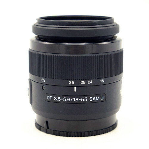 Sony 18-55mm F3.5-5.6 SAM II A-Mount - Occasion - Uiterlijke staat 9 - Glaswerk 10 - Technische staat 10