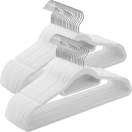 Tweedekans Songmics Milano Kledinghangers 50 Stuks - Wit/Zilver - Fluweel Antislip - Ruimtebesparend Tweedehands