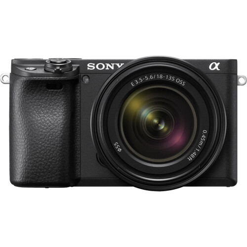 Tweedekans Sony A6400 + E 18-135mm lens Tweedehands