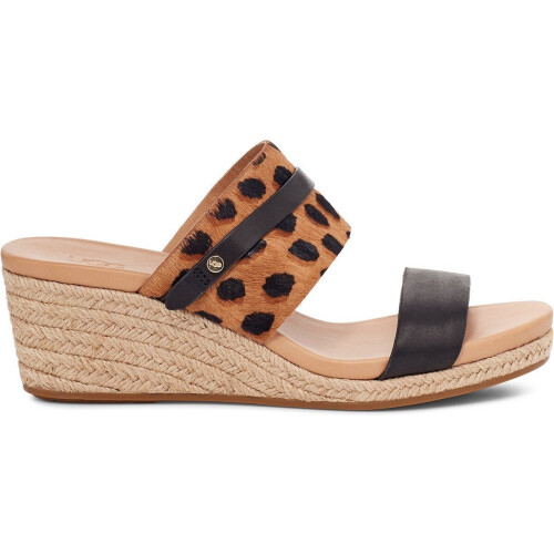 UGG Ebele - Dames Sandalen - Sleehak 6,5 cm - Maat 39