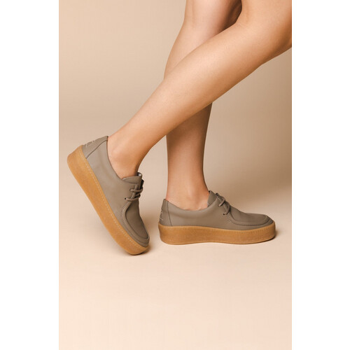 VENUS IS VEGAN dames vegan Instappers Billy Olive Tweedehands