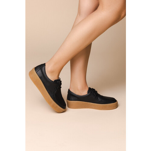 VENUS IS VEGAN dames vegan Instappers Billy Zwart Tweedehands