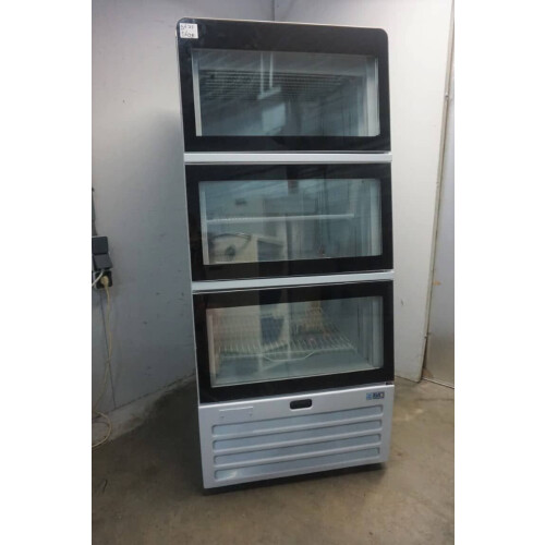 Vista Horeca Vrieskast - 3 Deuren - 4 Leg Plateaus - B 67 x D 79 x H 151 cm - Gratis Bezorgd Tweedehands