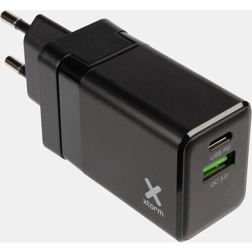 Xtorm Volt Travel Fast Charger (30W) Oplader Zwart Tweedehands